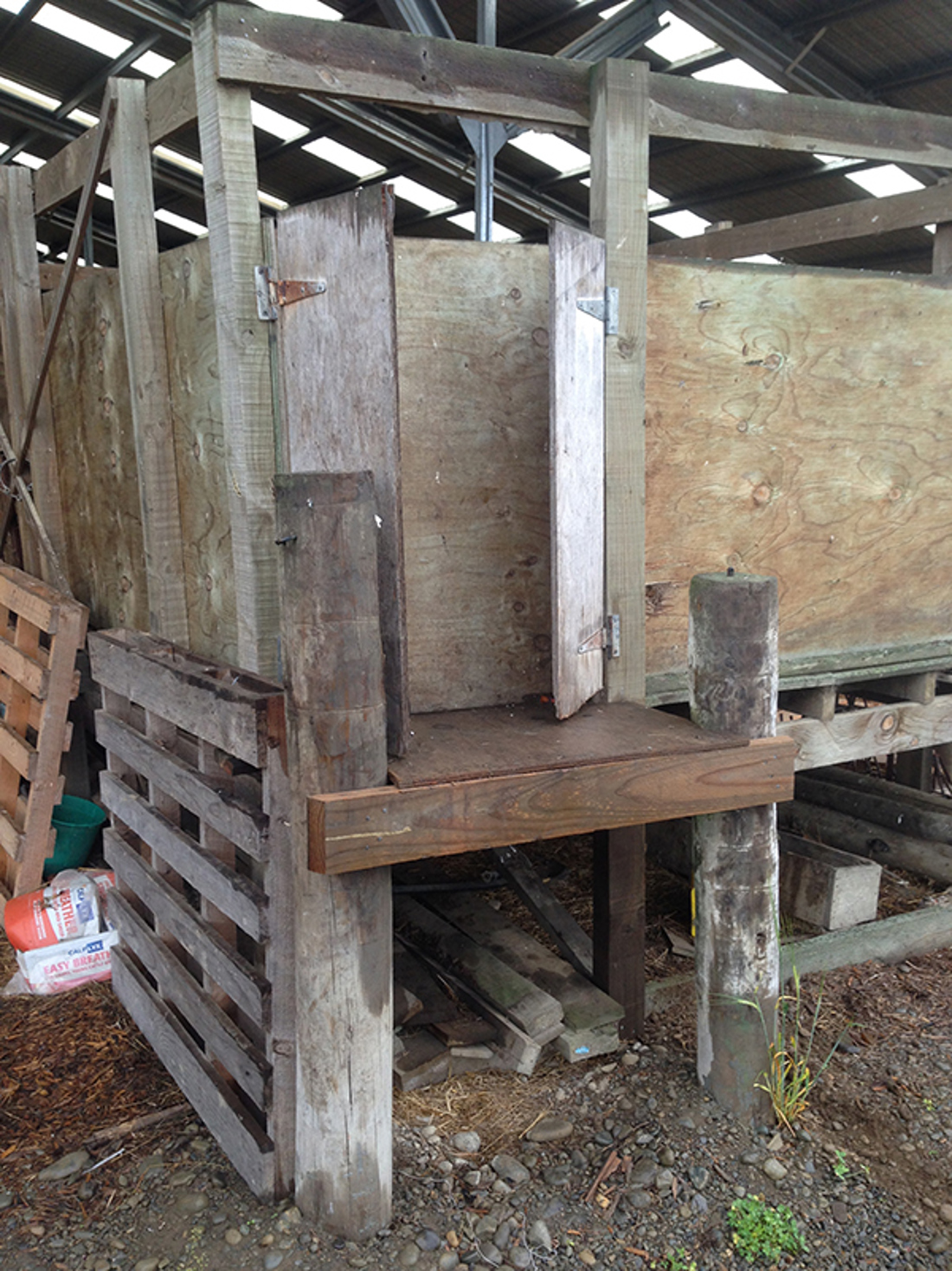 Use Of Straining Posts To Create Solid Bump Bar