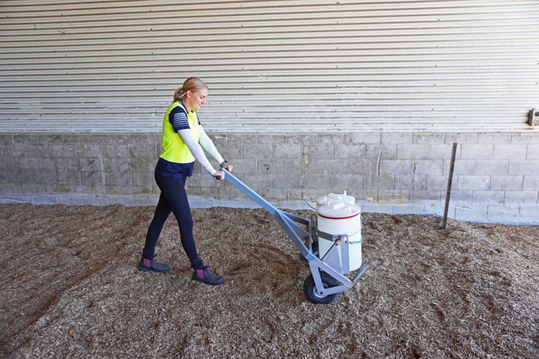Easy Lift Bucket Trolley 1500X1000